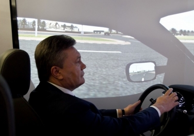 Янукович наказав Козаку чимшвидше розібратись із поганими дорогами