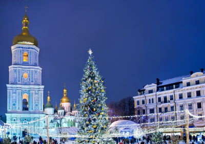 В центре Киева с 24 ноября ограничат движение для подготовки к новогодним праздникам