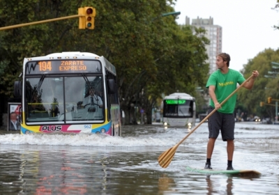 Буенос-Айрес затопила найпотужніша за сто років злива (відео)