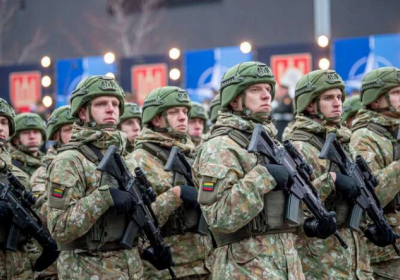 У Литві фіксуються колосальні черги біля комісаріатів