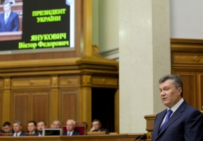 Верховна Рада вирішила позбавляти Януковича повноважень без обговорення