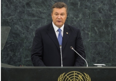 Янукович має надію, що будівництво LNG-терміналу почнеться через рік 