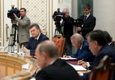Головування України в СНД не завадить підписанню угоди з ЄС, - Янукович