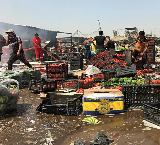 Взрыв заминированного автомобиля на рынке в Багдаде унес жизни не менее 12 человек