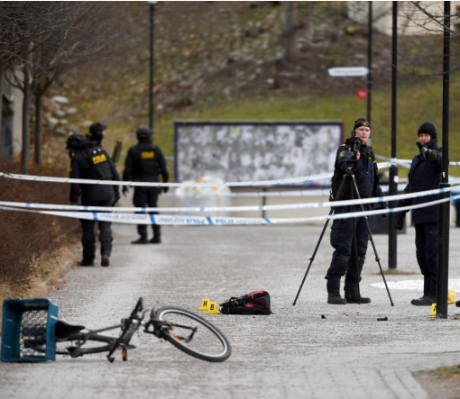 Вибух біля метро у Стокгольмі: чоловік помер у лікарні, поранено жінку