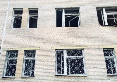 Во время обстрела Донецка снаряд попал в больницу, есть погибшие