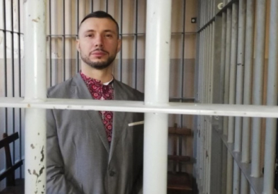 Дружина нацвардійця Марківа: Україна має визнати його політв'язнем