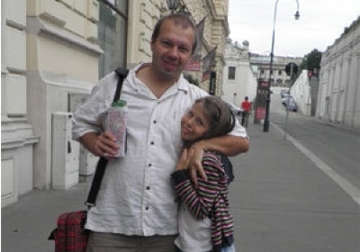 Денис Олейников з донькою, Олександрою. Фото: Facebook.com