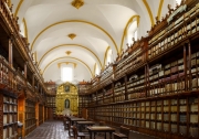 Библиотека Палафоксиана, Пуэбла, Мексика