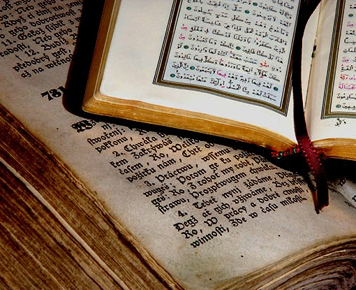 Данія скасувала закон про заборону спалення Біблії та Корану
