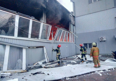 В Киеве на Туполева произошел масштабный пожар на складе