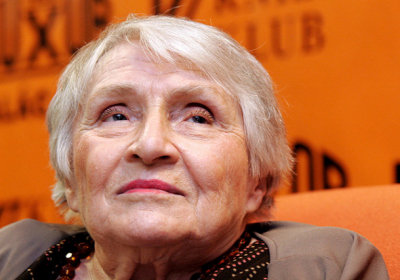 У Франції померла Анн Голон авторка романів про Анжеліку 
