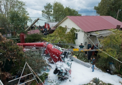 Вертоліт впав на житловий будинок в Сочі: є жертви