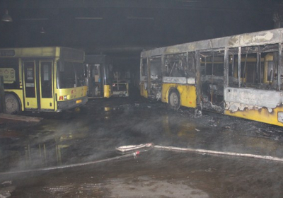 В Киеве в результате пожара сгорели до тла три автобуса