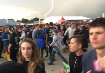 В Германии на рок-фестивале молния поразила 42 человека