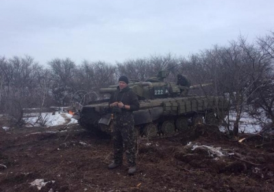 Украинские военные разблокировали трассу Дебальцево-Артемовск, - видео