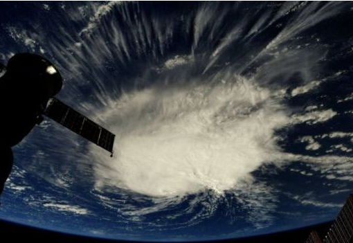 Вашингтон объявил чрезвычайное положение в ожидании урагана 