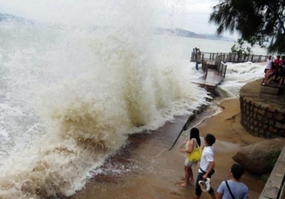 На півдні Китаю потужний тайфун забрав життя 25 осіб (відео)