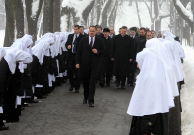Охорона Януковича оскверняє храм, - намісник Києво-Печерської Лаври