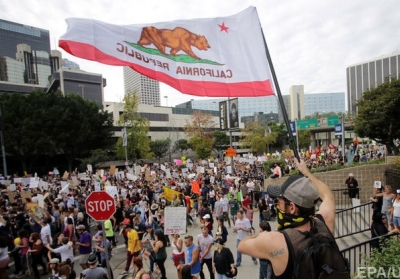 Жители Калифорнии подали в прокуратуру штата петицию о выходе из состава США