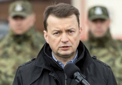 Тепер російські війська вже офіційно атакують Україну, - польський міністр