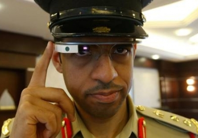 Поліція Дубаї почала використовувати Google Glass для боротьби з порушниками
