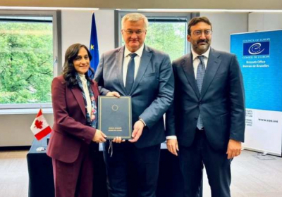 Канада підписала конвенцію про комісію щодо репарацій для України