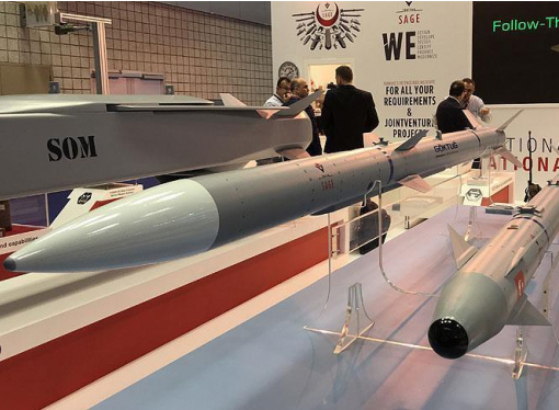 Близько 1 000 балістичних ракет та дронів Іран планує передати росії – CNN