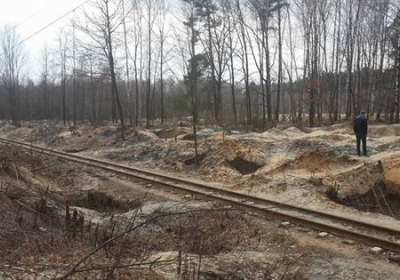 В Ровенской области копатели янтаря повредили железнодорожные пути