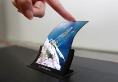 LG офіційно представила перший смартфон із гнучким екраном