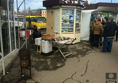 В Харькове продавали сигареты с 