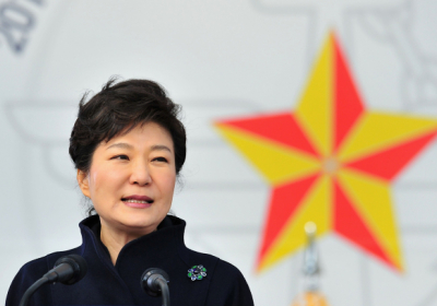 Екс-президентку Південної Кореї засудили до 24 років в'язниці 
