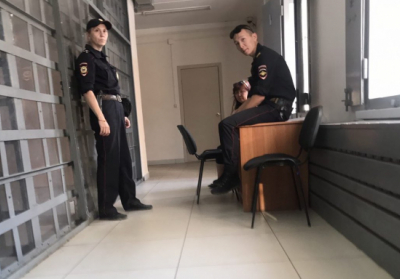 Участниц Pussy Riot задержали за акцию в поддержку Сенцова