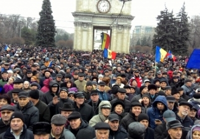 В Молдові пройшли багатотисячні антиурядові протести
