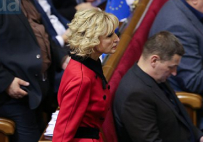 Ірина Луценко йде у відставку з посади представниці Порошенка в парламенті