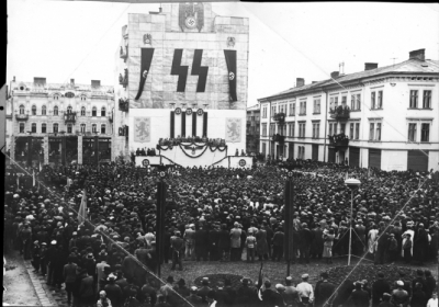 Як це було. Парад на честь створення дивізії СС-Галичина у Станіславові (фото)