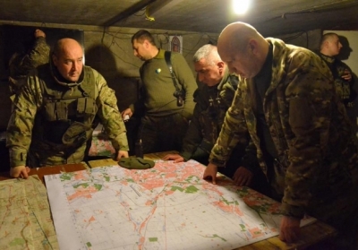 Турчинов координує наступ сил АТО під Маріуполем