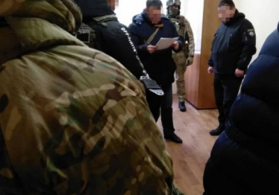 Одного з керівників поліції Одещини викрили на хабарництві