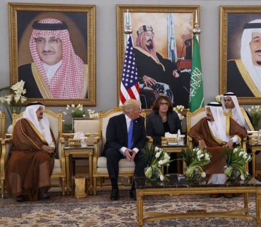 США и Саудовская Аравия договорились о поставках оружия на сумму более $ 100 млрд