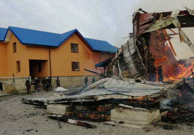 В Ивано-Франковской области сгорел деревянный мужской монастырь ПЦУ