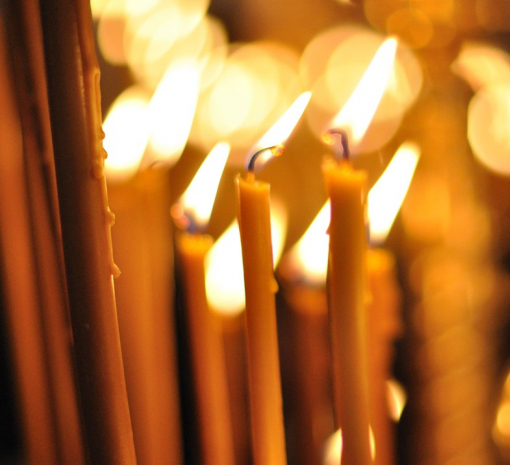 На Николаевщине мужчина выбил церковные двери, чтобы поставить свечу