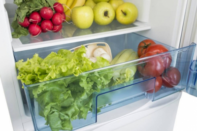 Листові овочі у холодильнику: як правильно зберігати без втрати корисних речовин