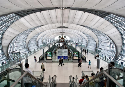 Сім'я зімбабвійців застрягла на три місяці в аеропорту Бангкока