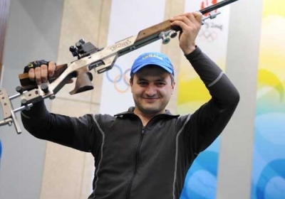Олимпийский чемпион по пулевой стрельбе будет защищать цвета российского флага
