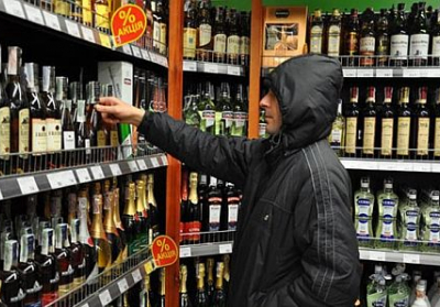 ВОЗ: 45% украинцев в  возрасте 15-19 лет употребляют алкоголь