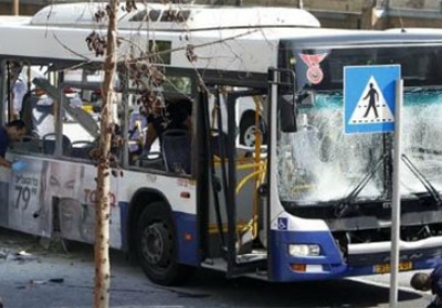У Тель-Авіві вибухнув автобус: постраждали 20 осіб (фото)