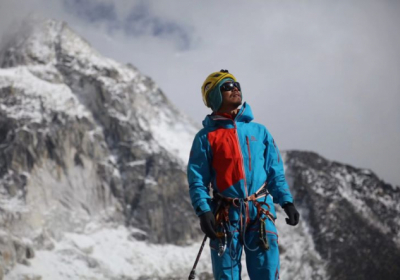 46-летний Чжан Хун готовится к восхождению на Эверест, 13 мая 2021 Фото: Blind Mountaineer Zhang Hong / Twitter