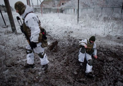 Шість бійців АТО поранено на Донбасі за добу