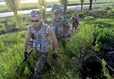 Від початку АТО на сході України загинули 200 військових, - РНБО