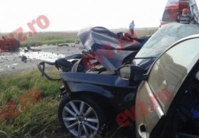 У Румунії мікроавтобус з українськими номерами потрапив у аварію: є постраждалі
